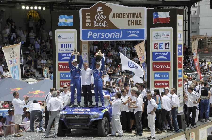  Volkswagen Touareg Race 3 2010 года  (фото 5 из 50)
